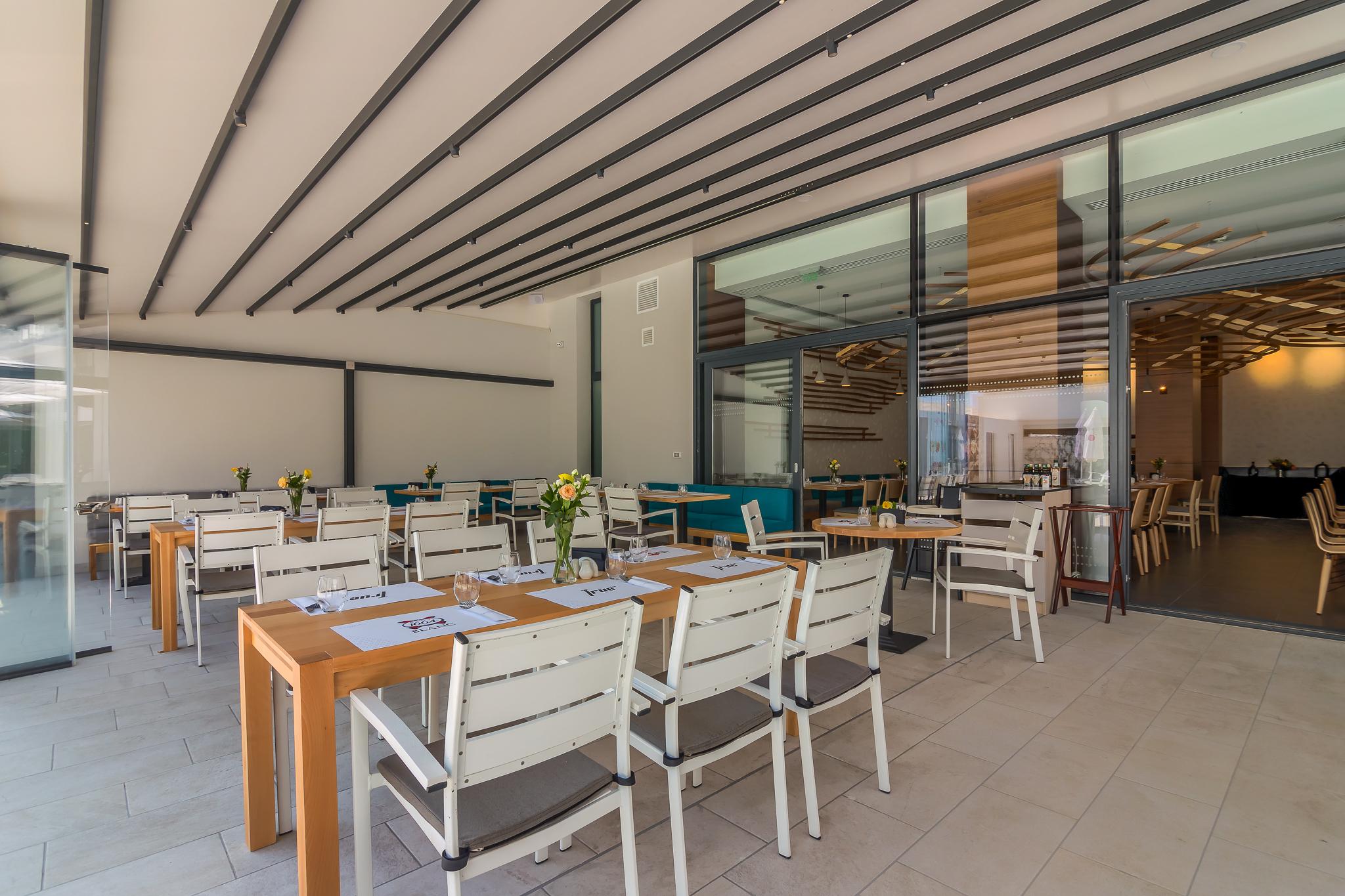 Nyota Hotel & Conference Center Mamaia Esterno foto