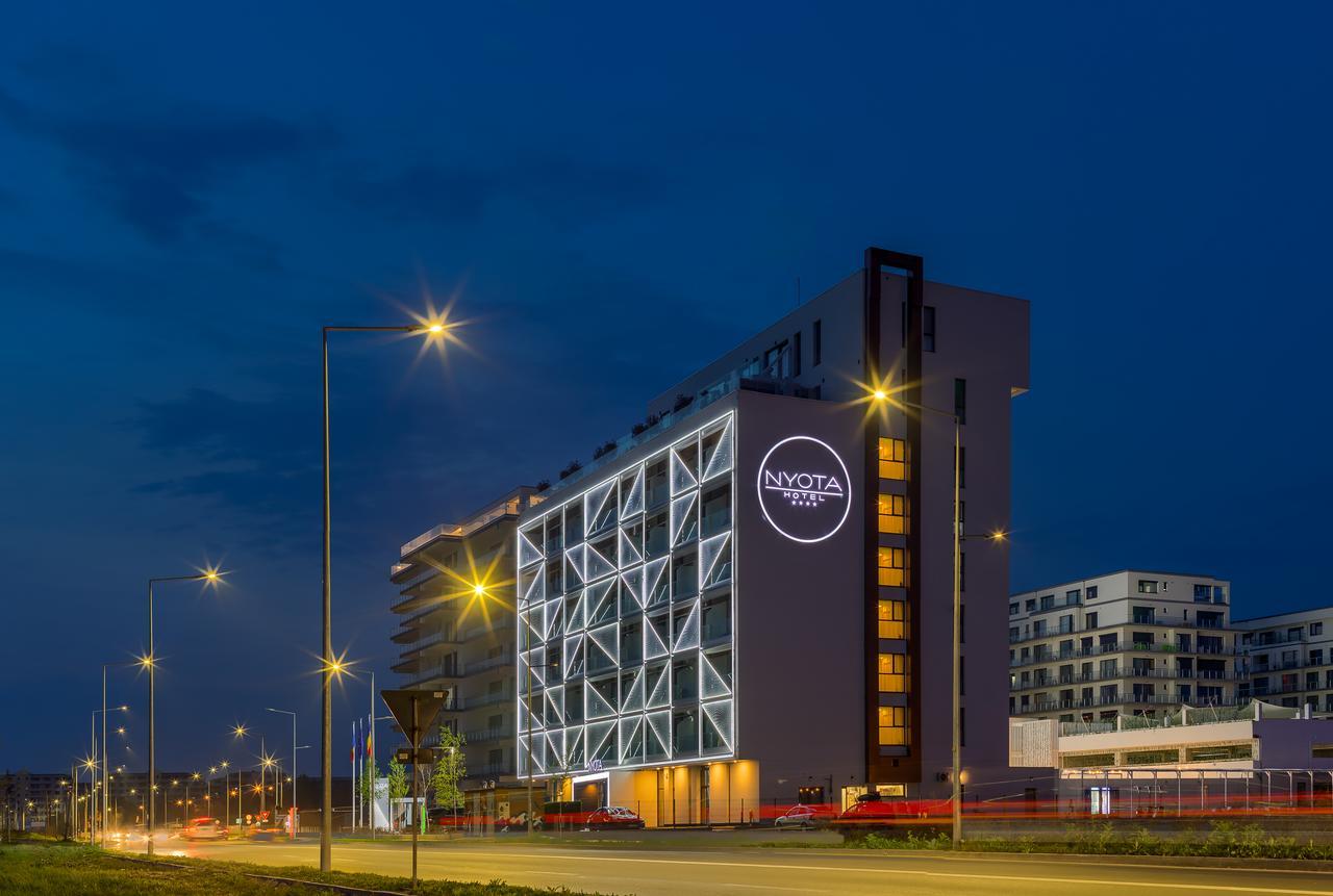 Nyota Hotel & Conference Center Mamaia Esterno foto